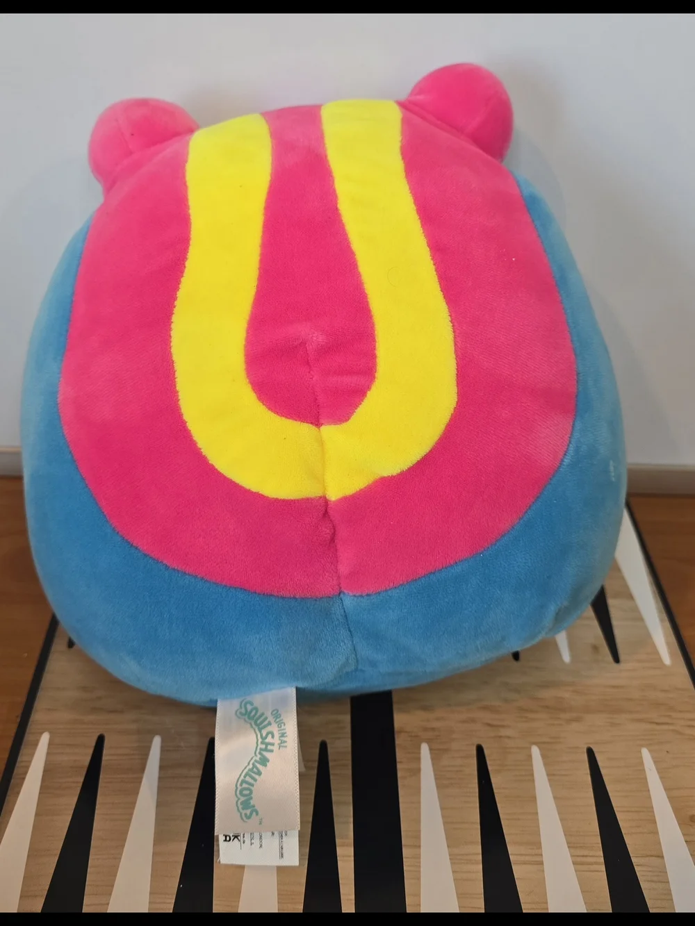 Squishmallows Wamina Rain Forrest Frog  - Blue, Pink & Yellow